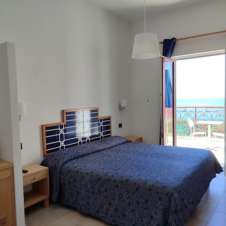 Hotel Dania Sorrento Dış mekan fotoğraf
