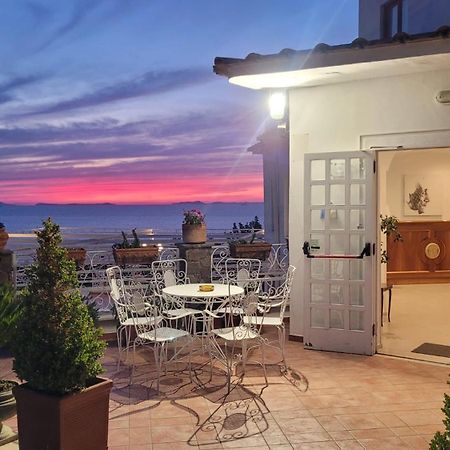 Hotel Dania Sorrento Dış mekan fotoğraf