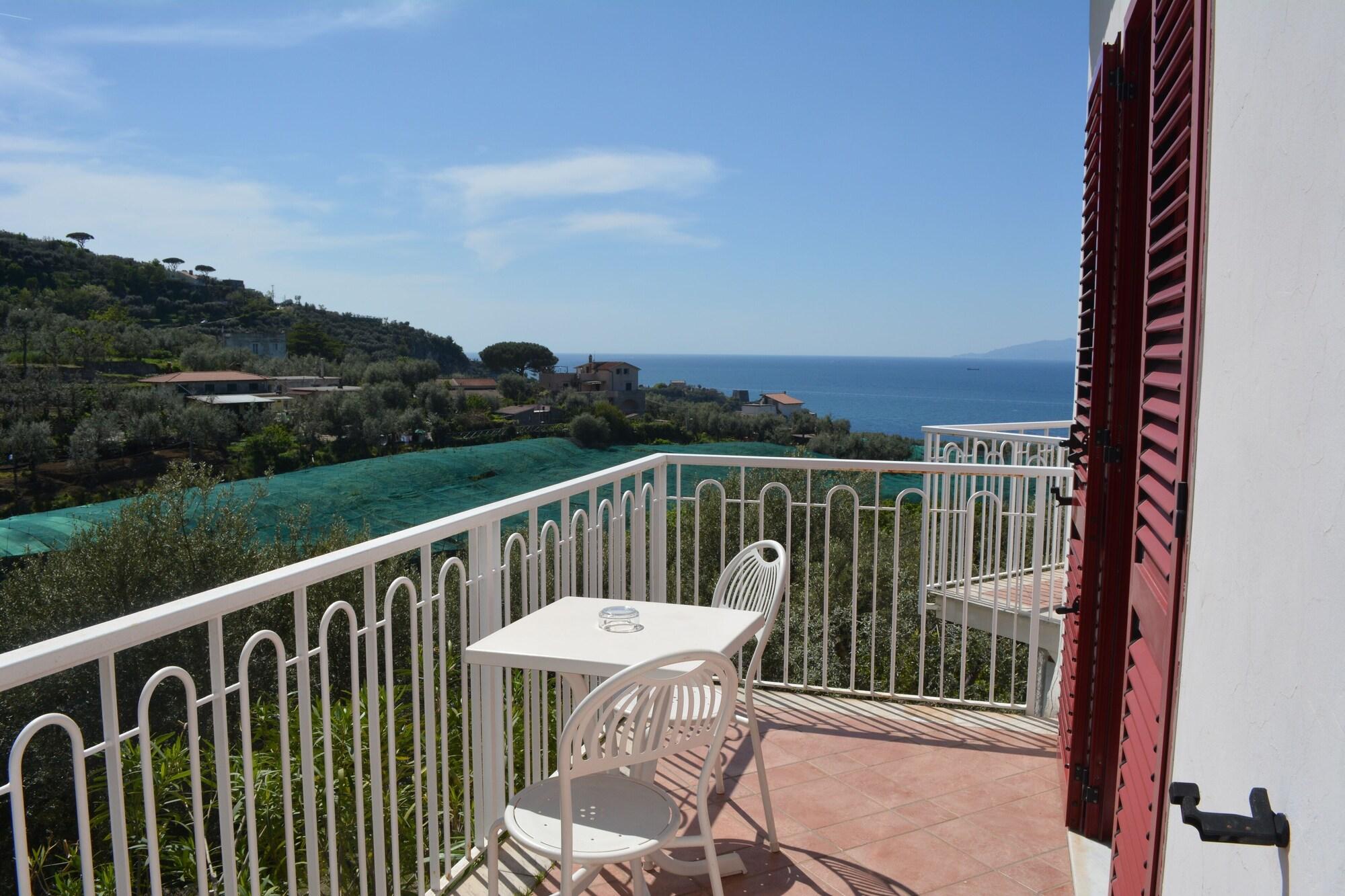 Hotel Dania Sorrento Dış mekan fotoğraf