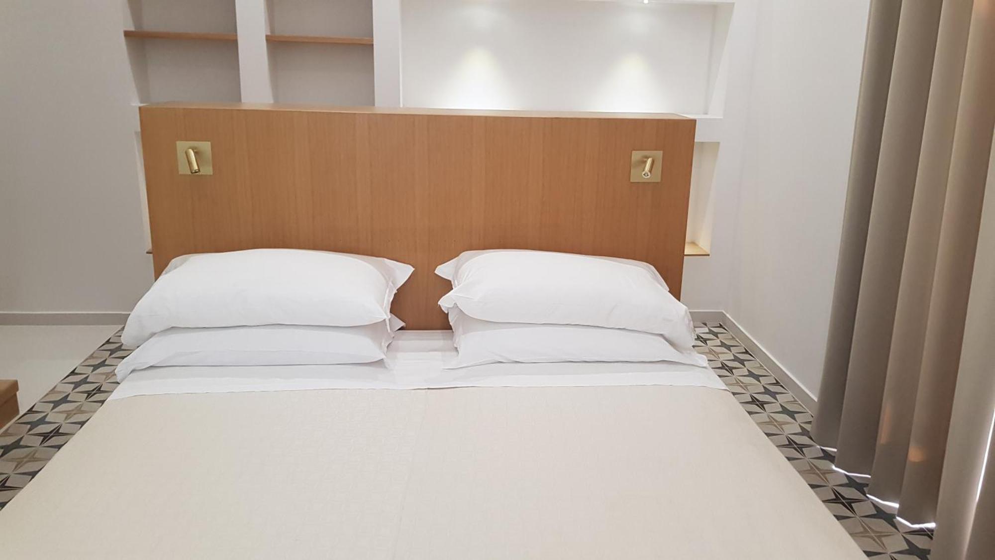 Hotel Dania Sorrento Dış mekan fotoğraf
